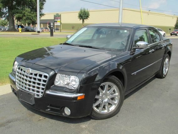 Chrysler 300C 2009 photo 4