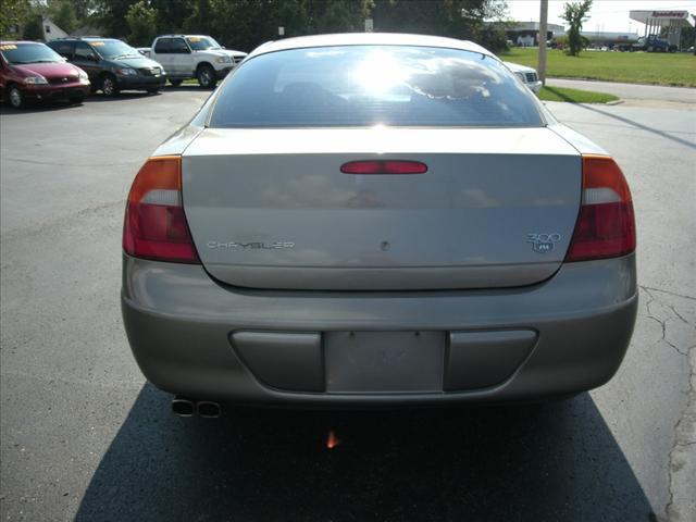 Chrysler 300M 1999 photo 5