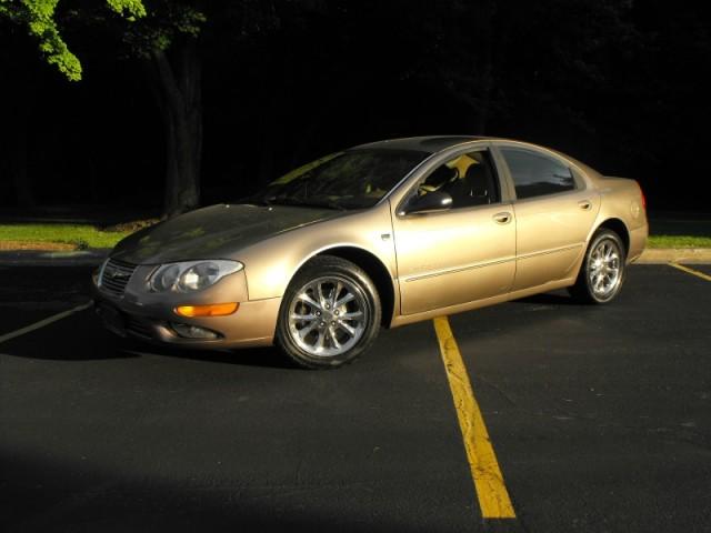 Chrysler 300M 1999 photo 1