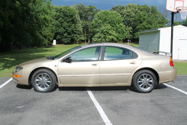 Chrysler 300M 1999 photo 4