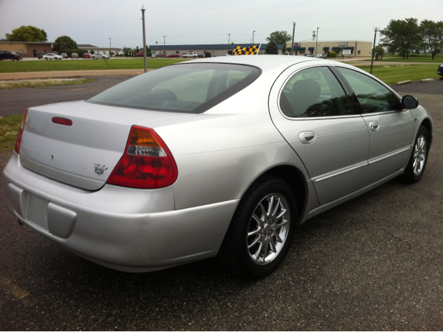 Chrysler 300M 2001 photo 3