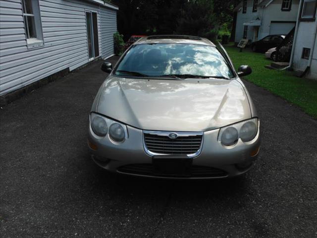 Chrysler 300M 2002 photo 2