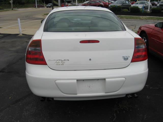 Chrysler 300M 2002 photo 1