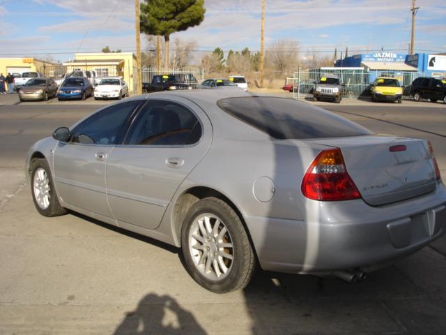 Chrysler 300M 2002 photo 1