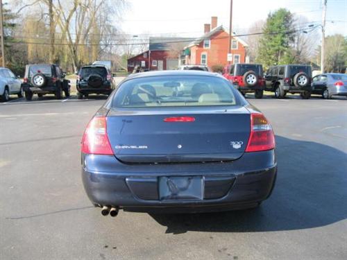 Chrysler 300M 2002 photo 2