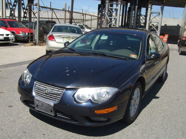 Chrysler 300M 2002 photo 2