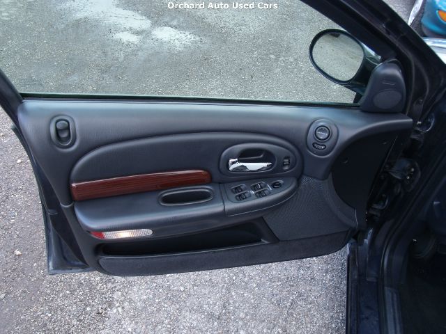 Chrysler 300M 2002 photo 3