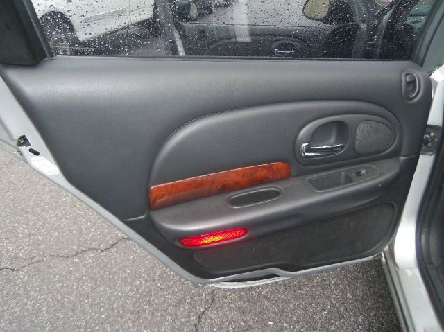 Chrysler 300M 2003 photo 8