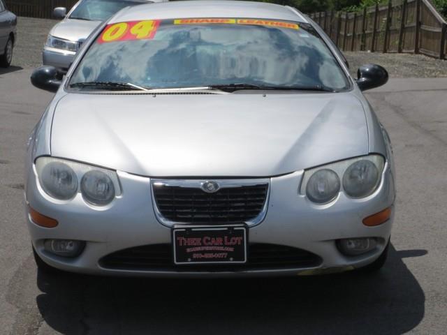 Chrysler 300M 2004 photo 17