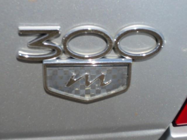 Chrysler 300M 2004 photo 20