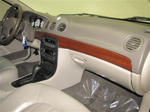 Chrysler 300M 2004 photo 2