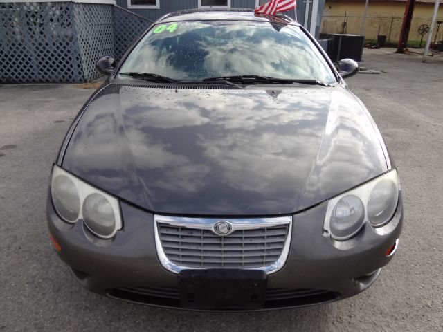 Chrysler 300M 2004 photo 1