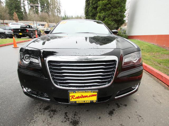 Chrysler 300S 2013 photo 3