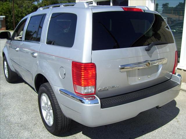 Chrysler Aspen 2007 photo 3