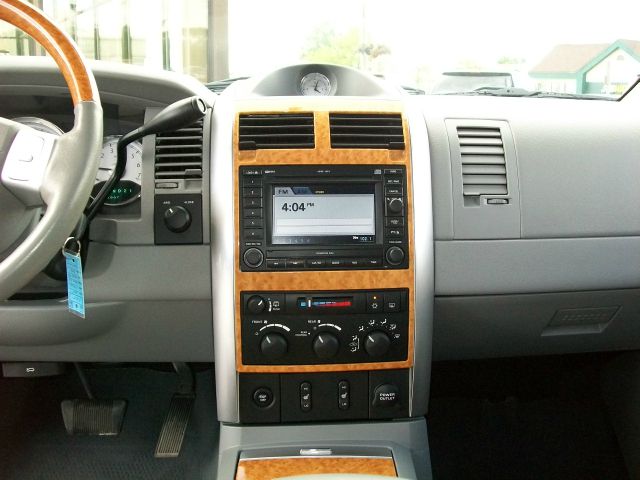 Chrysler Aspen 2007 photo 3