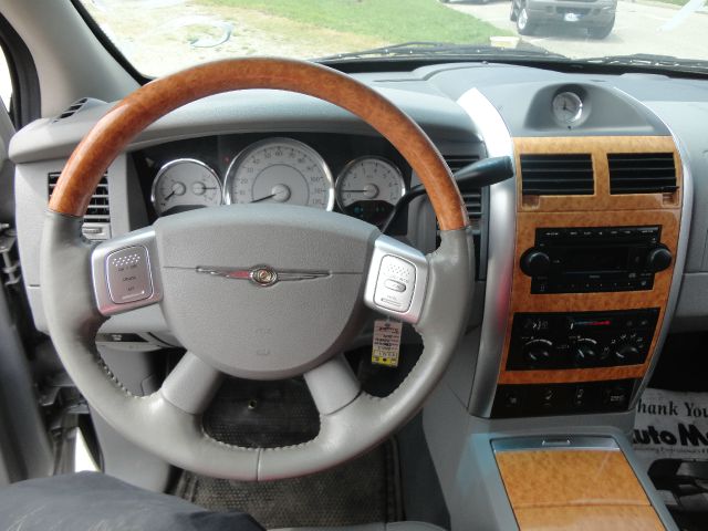 Chrysler Aspen 2007 photo 7