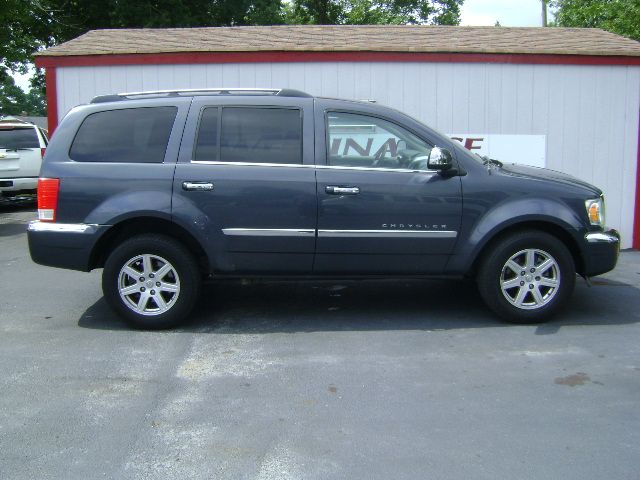 Chrysler Aspen 2007 photo 1