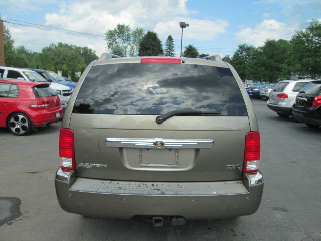 Chrysler Aspen 2007 photo 4