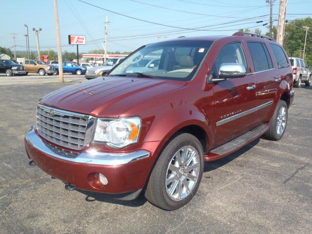 Chrysler Aspen SLT 25 Sport Utility