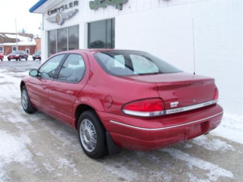 Chrysler Cirrus 1995 photo 2