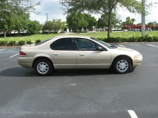 Chrysler Cirrus 1998 photo 4