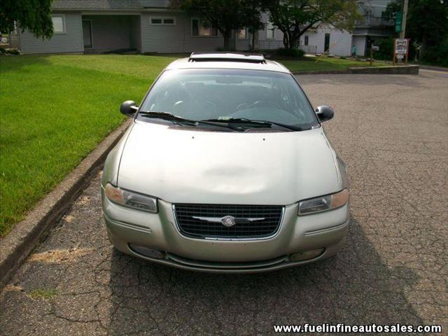 Chrysler Cirrus 1999 photo 2