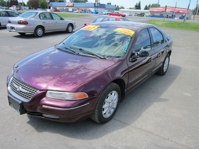 Chrysler Cirrus 2000 photo 2