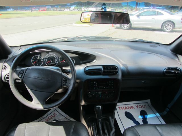 Chrysler Cirrus 2000 photo 4