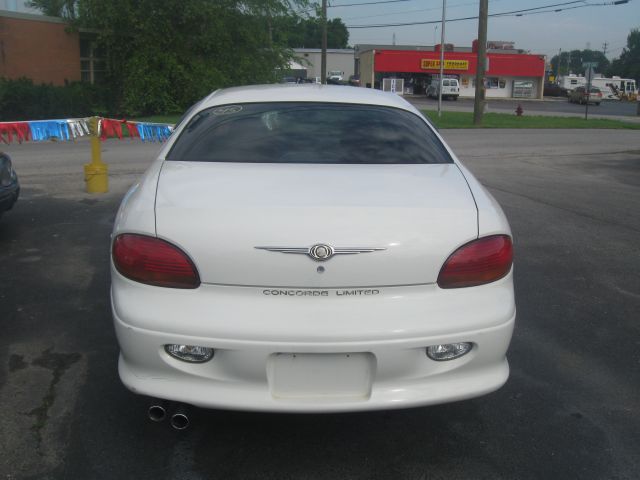 Chrysler Concorde SLT 25 Sedan