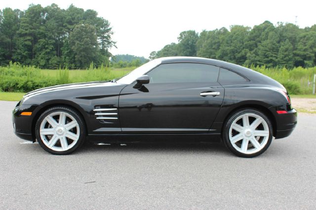 Chrysler Crossfire 2005 photo 2