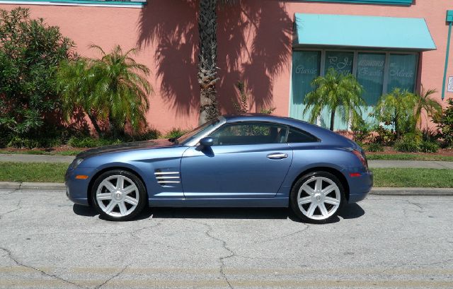 Chrysler Crossfire 2005 photo 2