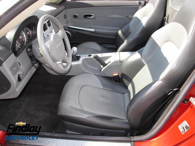 Chrysler Crossfire 2005 photo 2