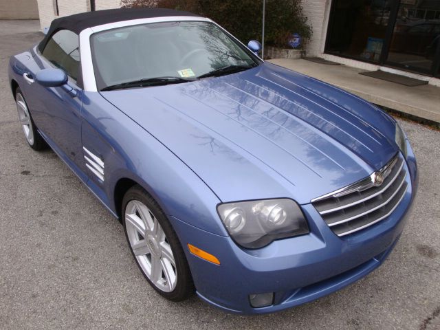 Chrysler Crossfire 2005 photo 2