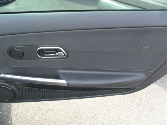 Chrysler Crossfire 2005 photo 9