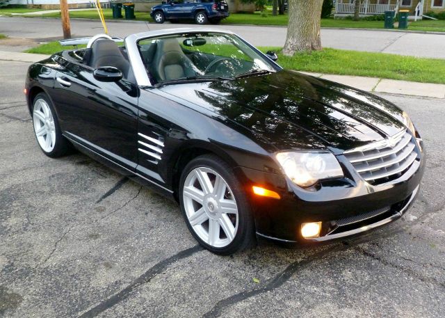 Chrysler Crossfire 2005 photo 2