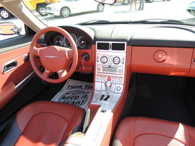 Chrysler Crossfire 2005 photo 2