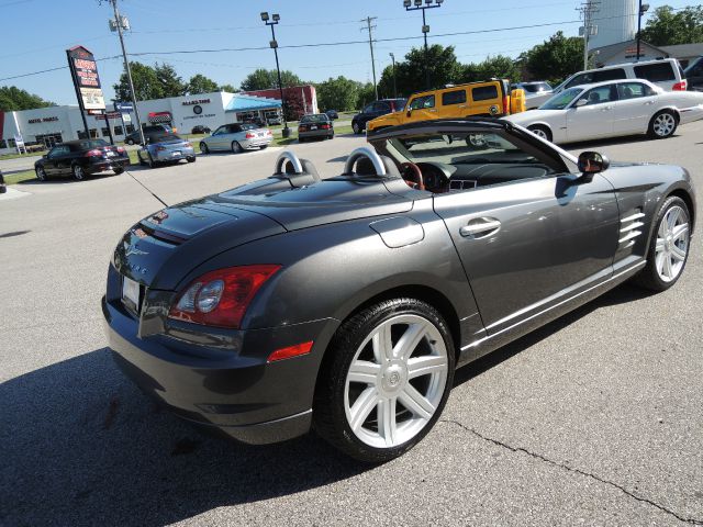 Chrysler Crossfire 2005 photo 25