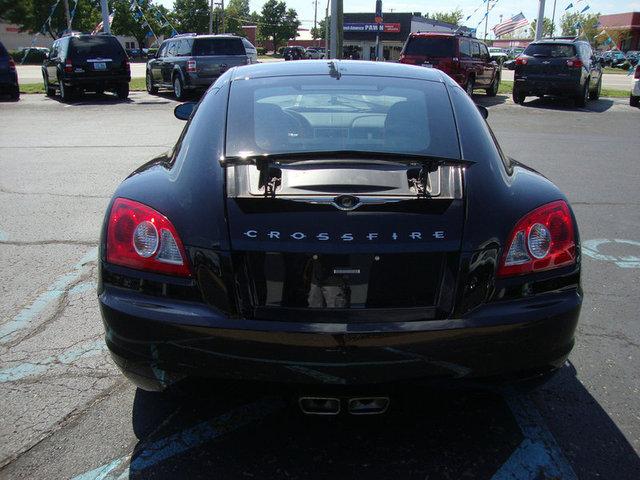 Chrysler Crossfire 2006 photo 4