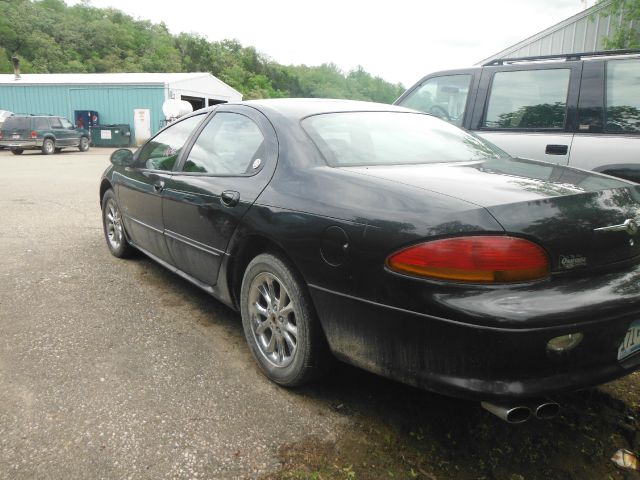 Chrysler LHS 1999 photo 1