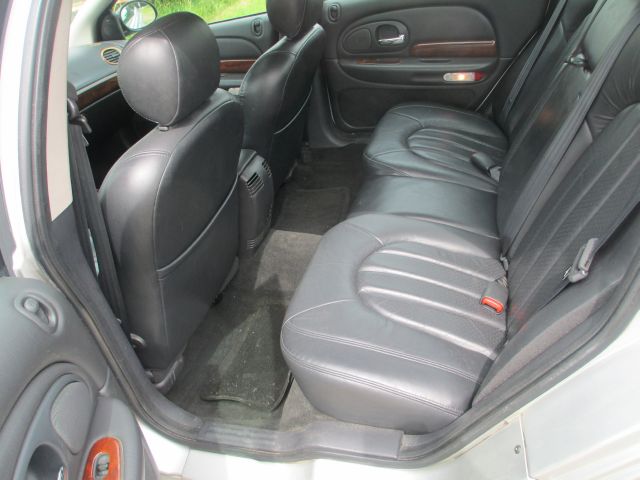 Chrysler LHS 2001 photo 3