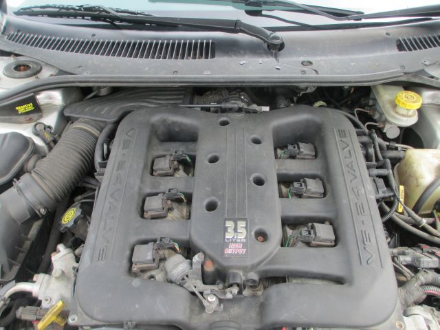 Chrysler LHS 2001 photo 5