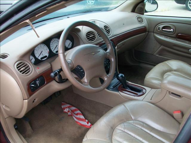 Chrysler LHS 2001 photo 3