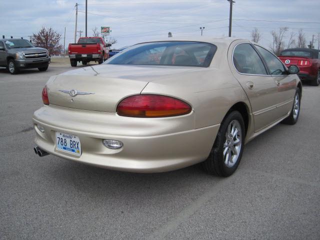 Chrysler LHS 2001 photo 4