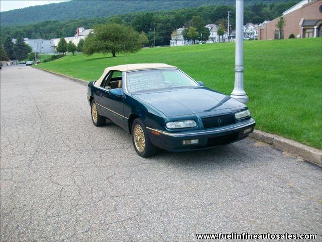 Chrysler Lebaron 1994 photo 1