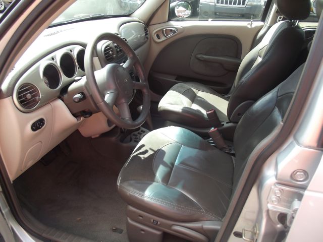 Chrysler PT Cruiser Base SUV