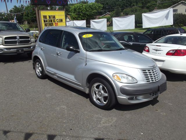 Chrysler PT Cruiser 2001 photo 2