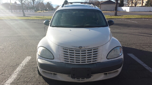 Chrysler PT Cruiser 2001 photo 2