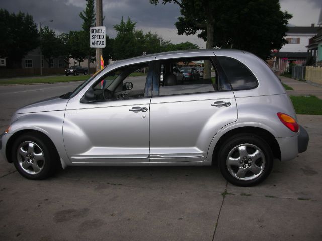 Chrysler PT Cruiser 2001 photo 2