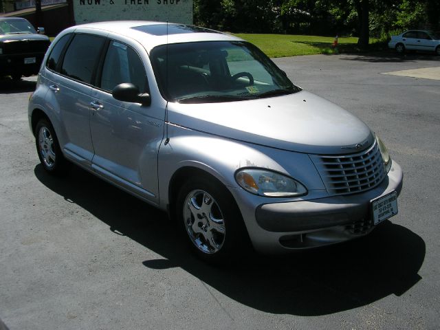 Chrysler PT Cruiser Base SUV