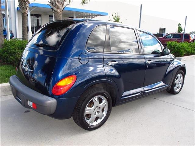 Chrysler PT Cruiser 2001 photo 14